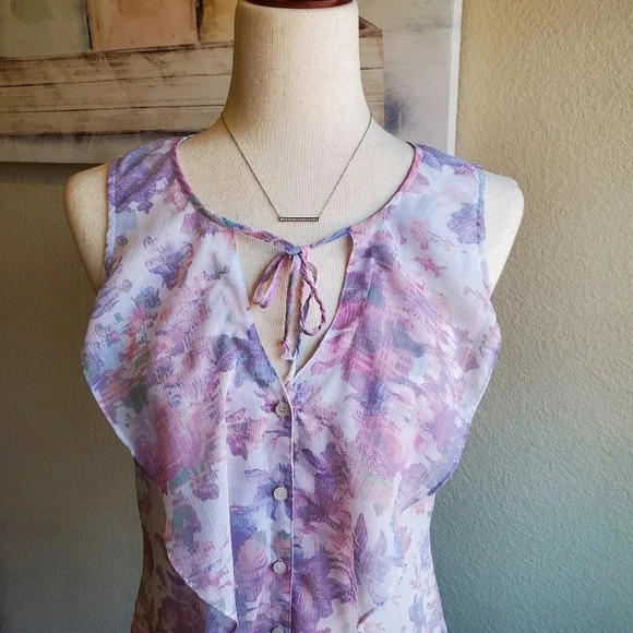 MAURICES | Sleeveless Button Up Top in Abstract Floral sz XS - Picture 3 of 11